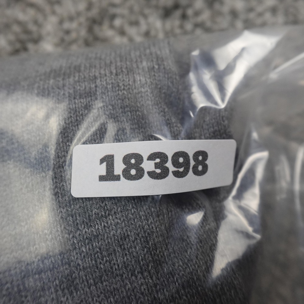Express Sweater Mens 2XL Gray Merino Wool Blend V Neck Pullover Casual Cozy Soft - Picture 13 of 13
